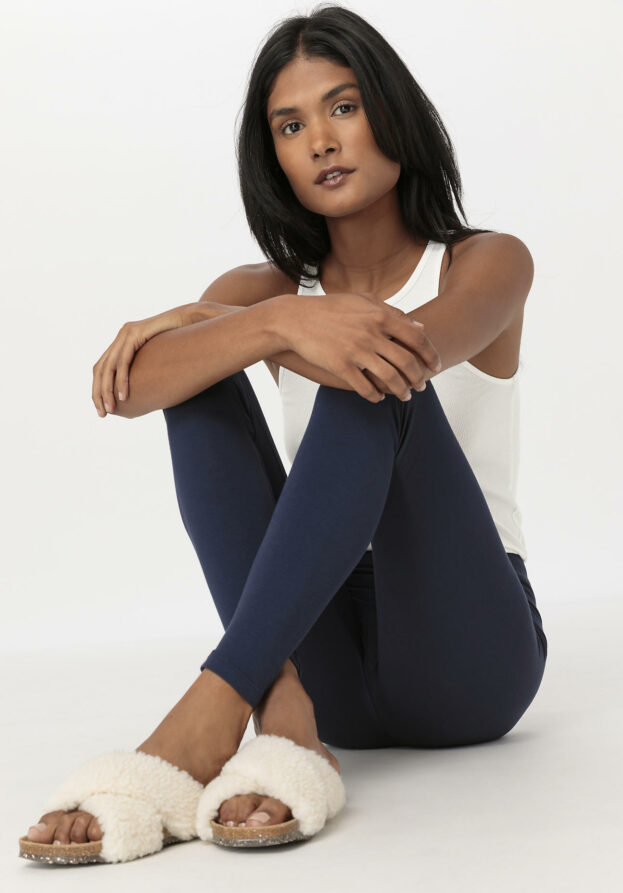 hessnatur Damen Leggings Regular Cut PURE BALANCE aus Bio-Baumwolle und TENCEL™ Modal - blau - Größe 40