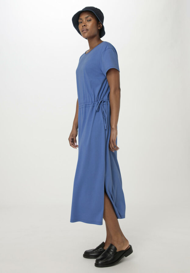 hessnatur Damen Jersey Kleid Midi Regular aus Bio-Baumwolle - blau - Größe 46