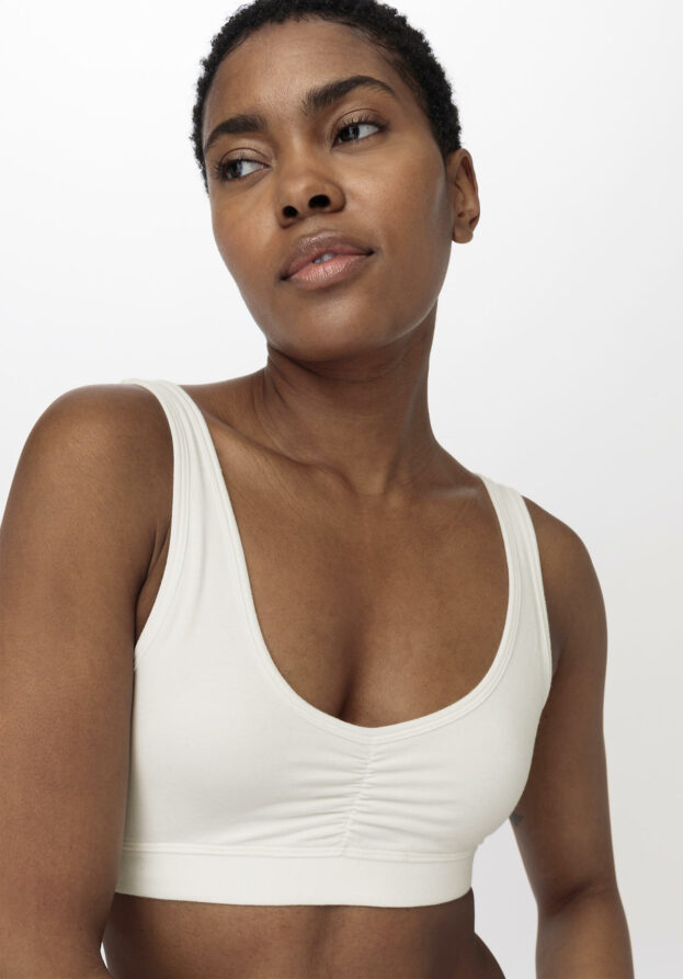 hessnatur Damen Bustier PURE BALANCE aus Bio-Baumwolle und TENCEL™ Modal - weiß - Größe 38