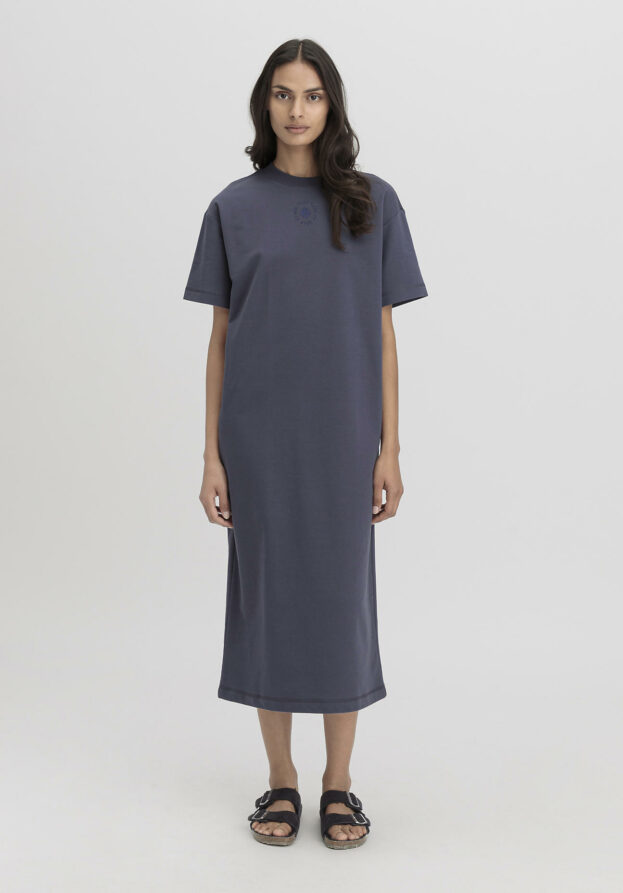 hessnatur Damen Loungedress Relaxed aus Bio-Baumwolle mit Kapok - lila - Größe 42
