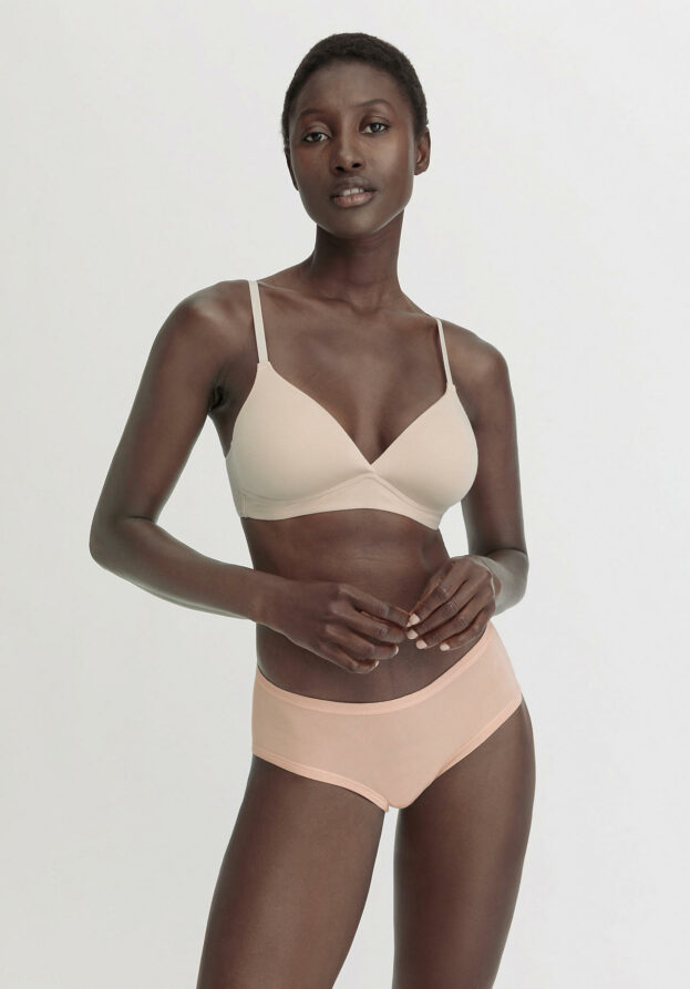 hessnatur Damen Spacer BH bügellos PURE SENSE aus TENCEL™ Modal - rosa - Größe 85B
