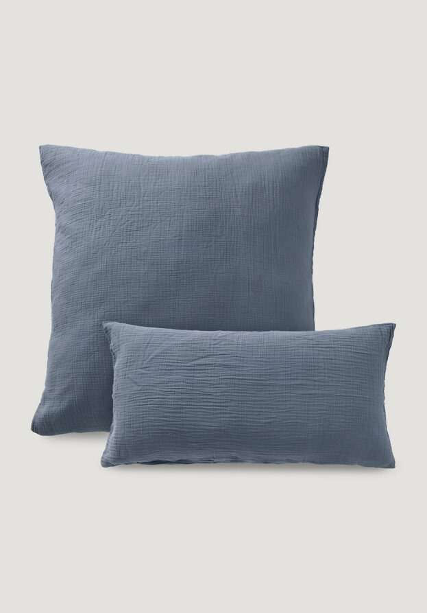 hessnatur Musselin Kissenbezug aus Bio-Baumwolle - blau - Größe 40x80 cm