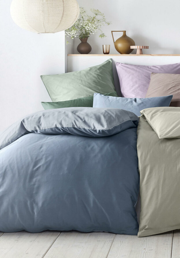 hessnatur Satin Wende-Bettwäsche-Set aus Bio-Baumwolle - blau - Größe 135x200 / 80x80 cm