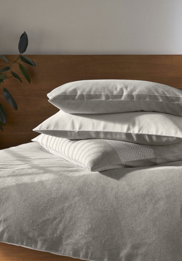 hessnatur Biber Bettwäsche-Set Seon aus Bio-Baumwolle - grau - Größe 240x220 / 2x40x80 cm