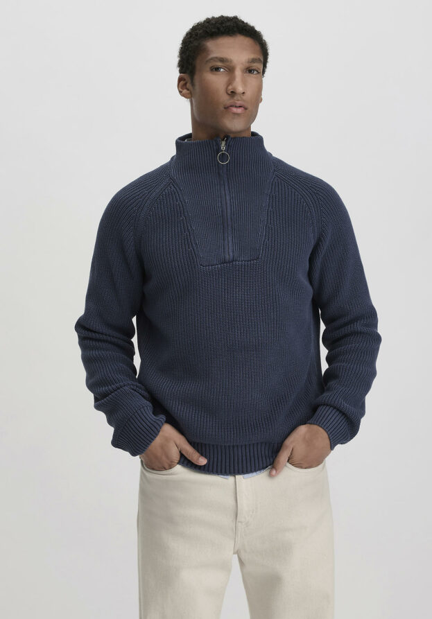 hessnatur Herren Strick Troyer Regular aus Bio-Baumwolle - blau - Größe 54