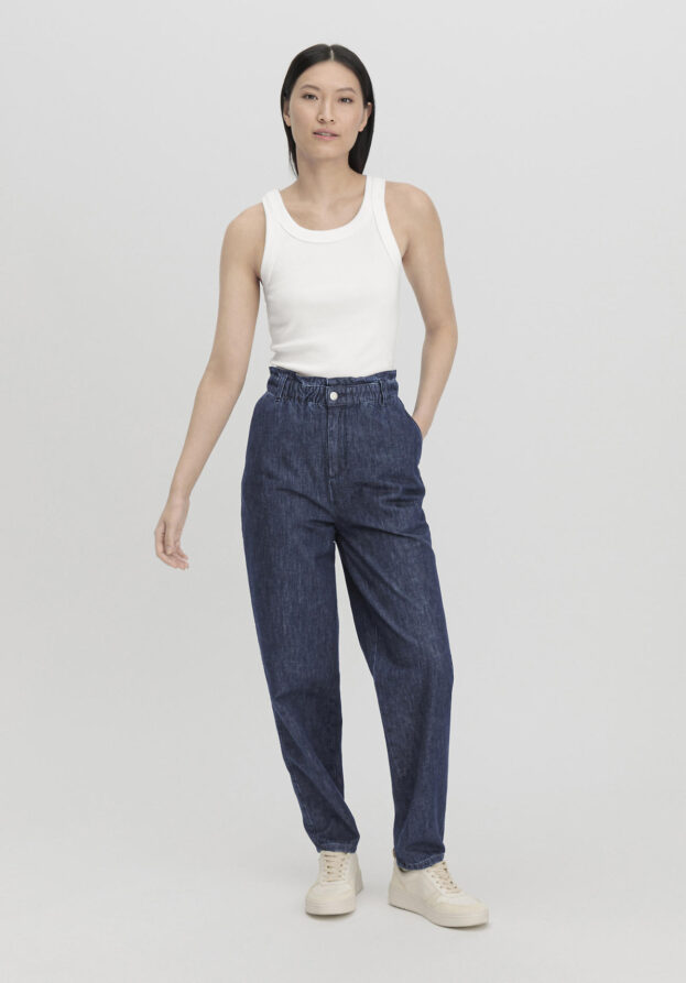 hessnatur Damen Jeans Paperbag Relaxed aus Bio-Denim mit Kapok - blau - Größe 34