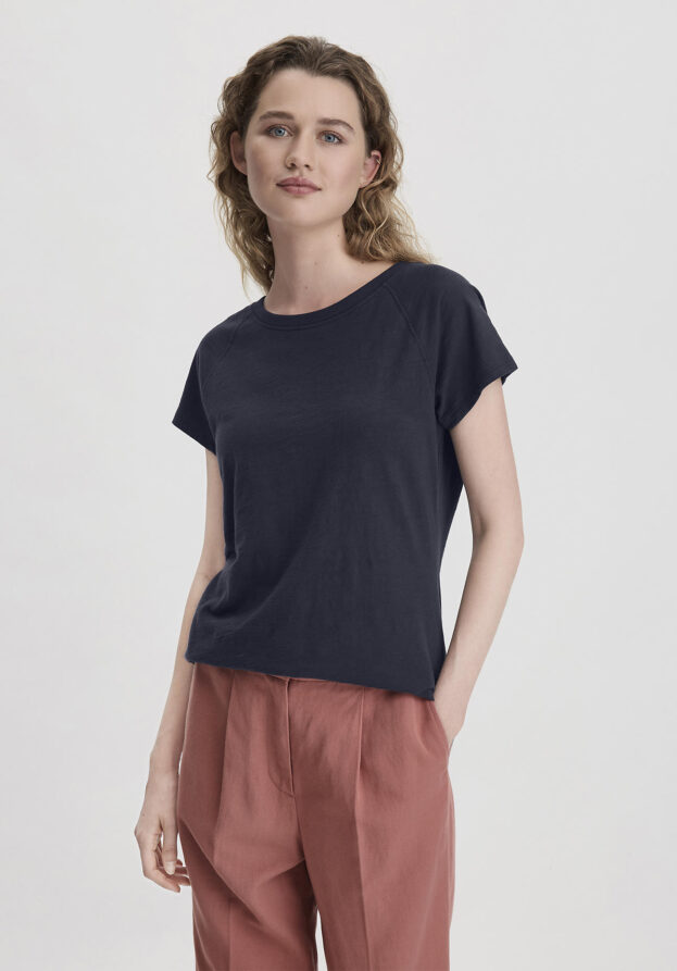 hessnatur Damen Slub Shirt Regular aus Bio-Baumwolle - blau - Größe 48