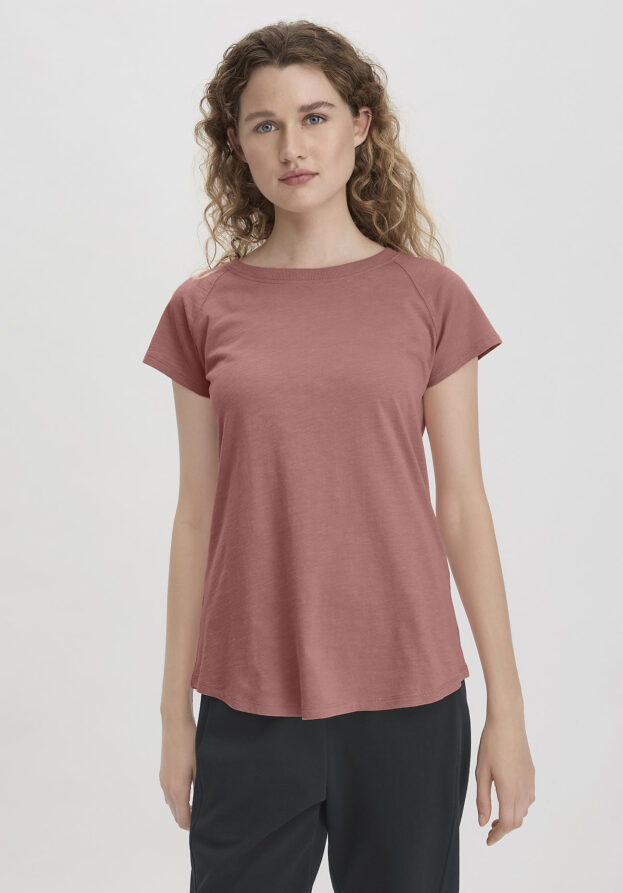 hessnatur Damen Slub Shirt Regular aus Bio-Baumwolle - braun - Größe 36