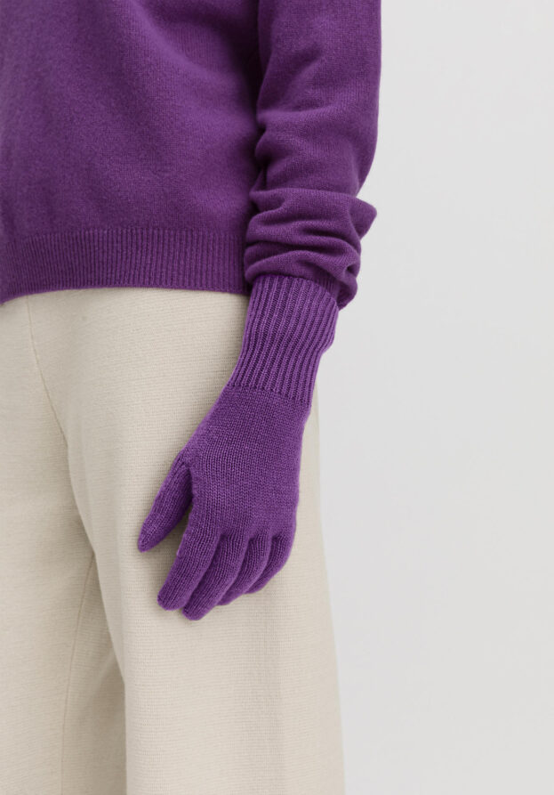 hessnatur Damen Fingerhandschuhe BETTER RECYCLING aus Kaschmir - lila - Größe 1size
