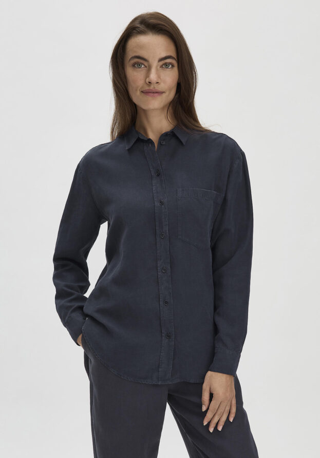 hessnatur Damen Bluse Relaxed aus weichem TENCEL™ Lyocell mit Leinen - blau - Größe 36