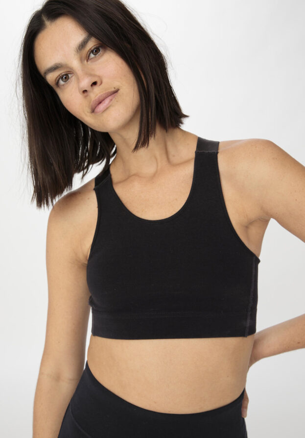 hessnatur Loungewear Bustier Fitted ACTIVE LIGHT aus Bio-Baumwolle - schwarz - Größe 46