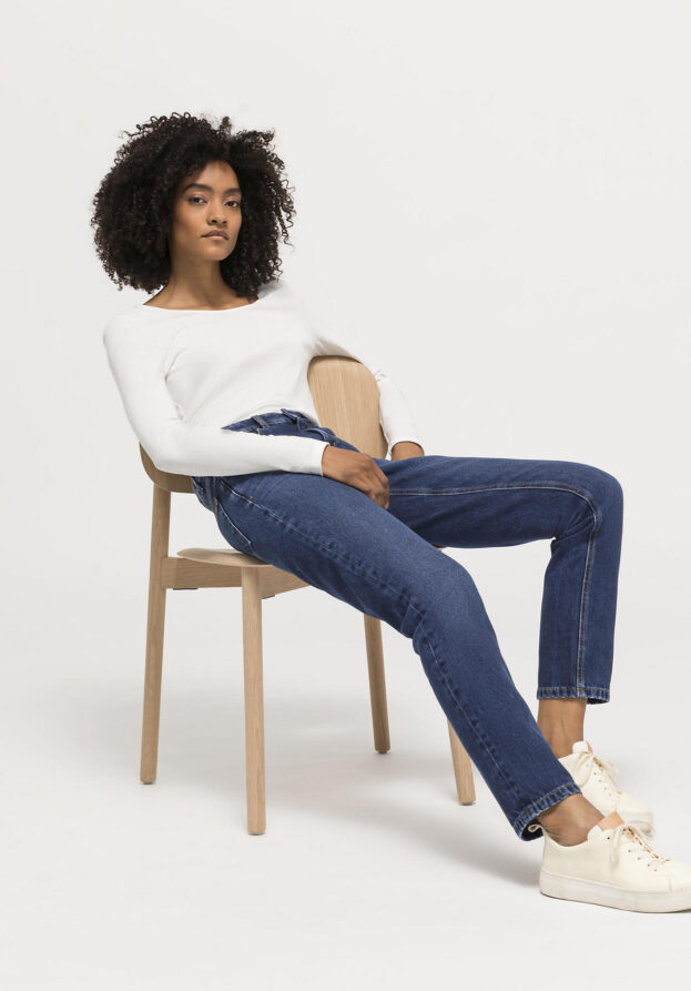 hessnatur Damen Jeans HANNA High Rise Mom aus Bio-Denim - blau - Größe 25/30