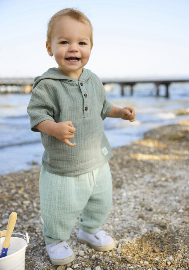 hessnatur Baby Musselin Shirt Regular aus Bio-Baumwolle - grün - Größe 62/68