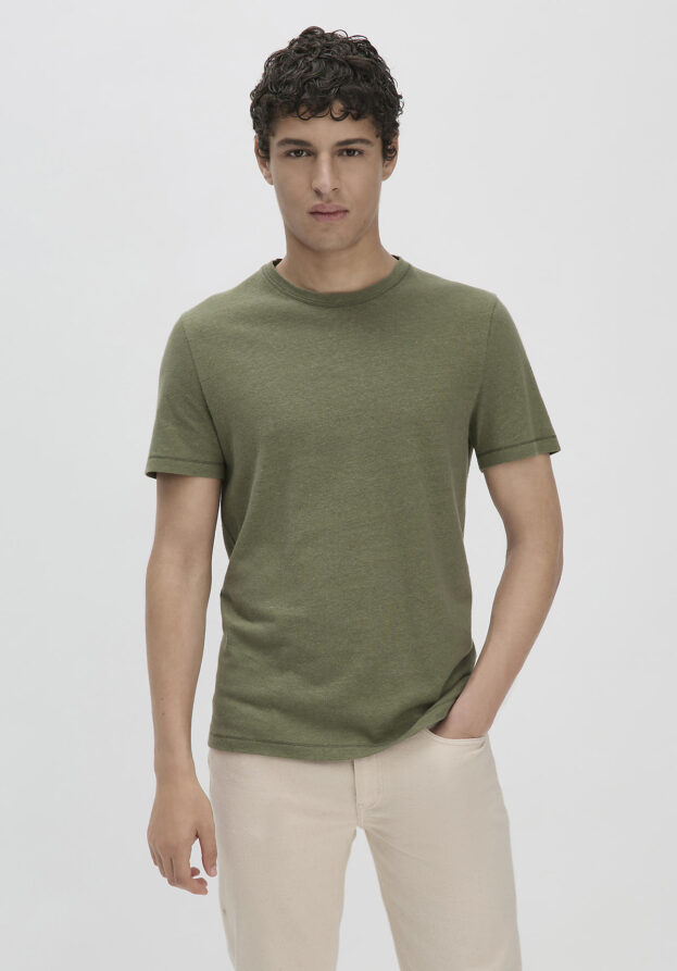 hessnatur Herren T-Shirt Regular aus Leinen und Bio-Baumwolle - grün - Größe 52