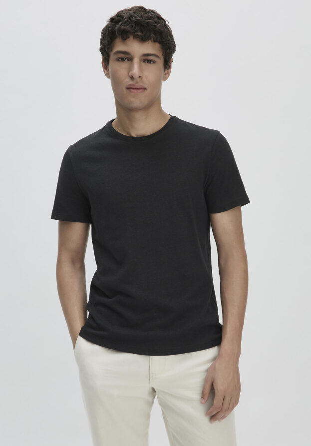 hessnatur Herren T-Shirt Regular aus Leinen und Bio-Baumwolle - schwarz - Größe 56