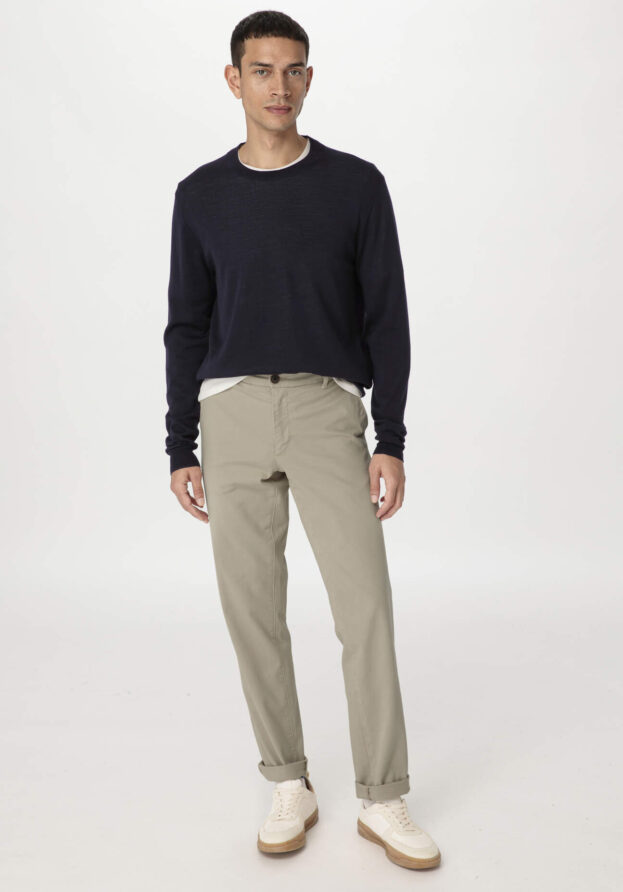hessnatur Herren Chino LENN Regular aus Bio-Baumwolle - beige - Größe 56