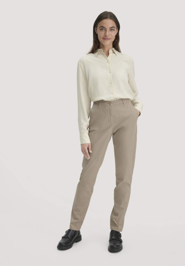 hessnatur Damen Chino Straight Leg Regular aus Bio-Baumwolle - beige - Größe 34