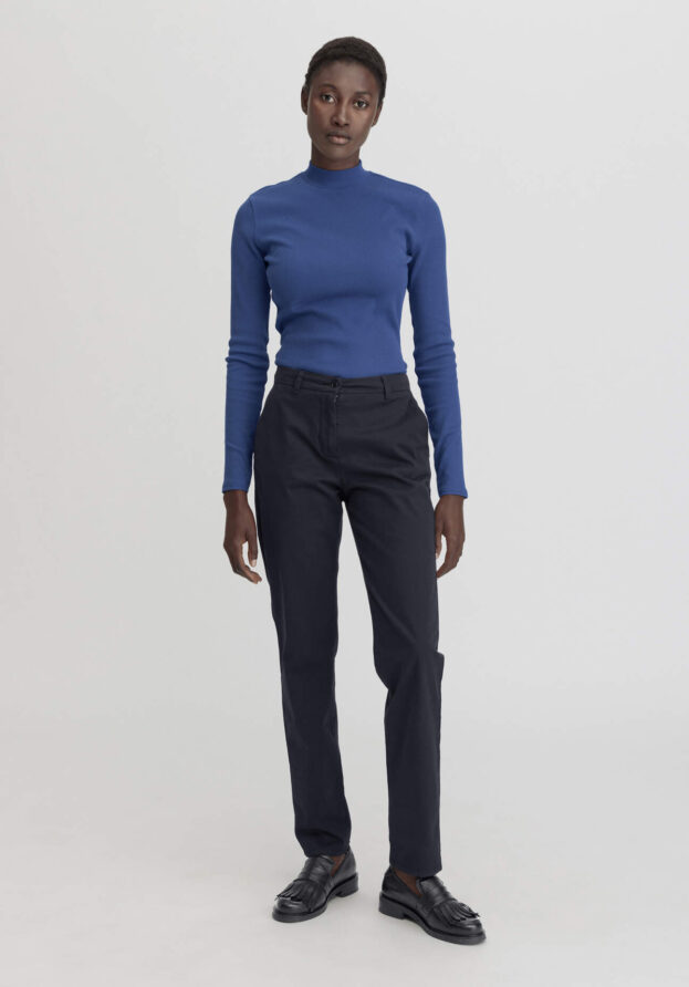 hessnatur Damen Chino Straight Leg Regular aus Bio-Baumwolle - blau - Größe 38