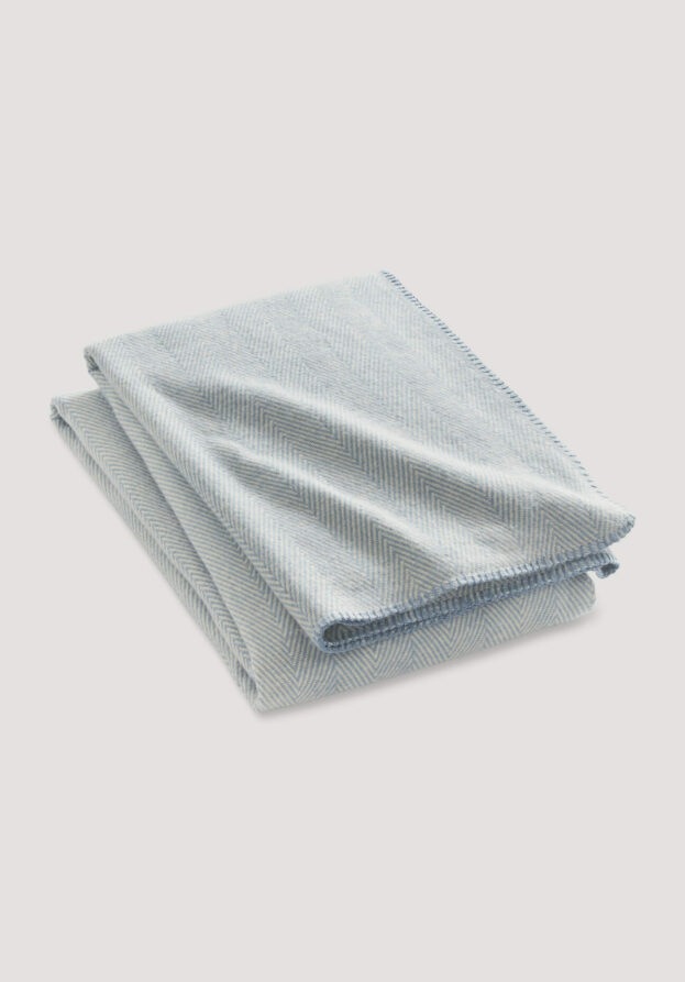hessnatur Decke MERLE aus Bio-Baumwolle - blau - Größe 140x180 cm