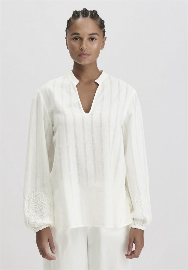 hessnatur Damen Embroidery Bluse Relaxed aus Bio-Baumwolle mit Leinen - weiß - Größe 42