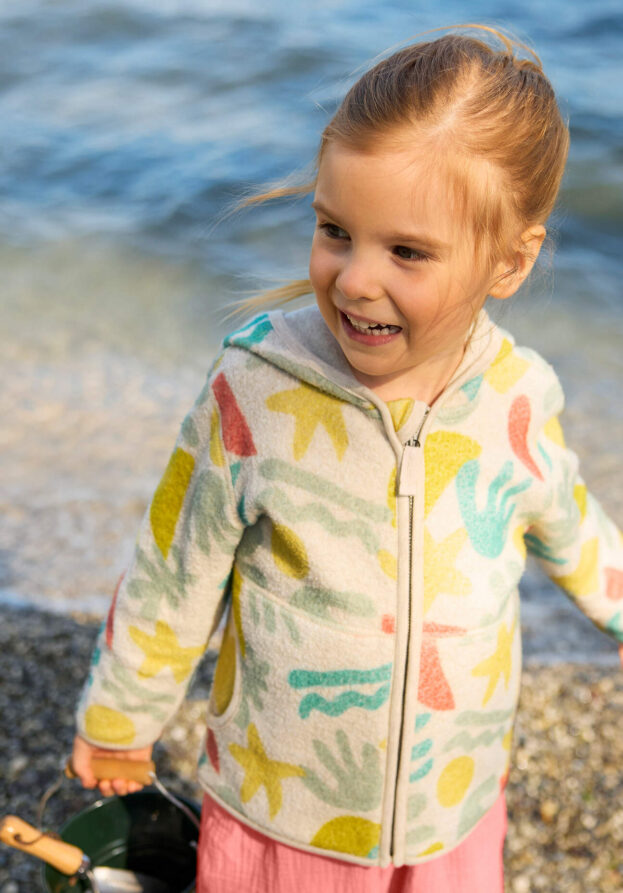 hessnatur Baby Fleece Jacke Regular aus Bio-Baumwolle - grün - Größe 74/80