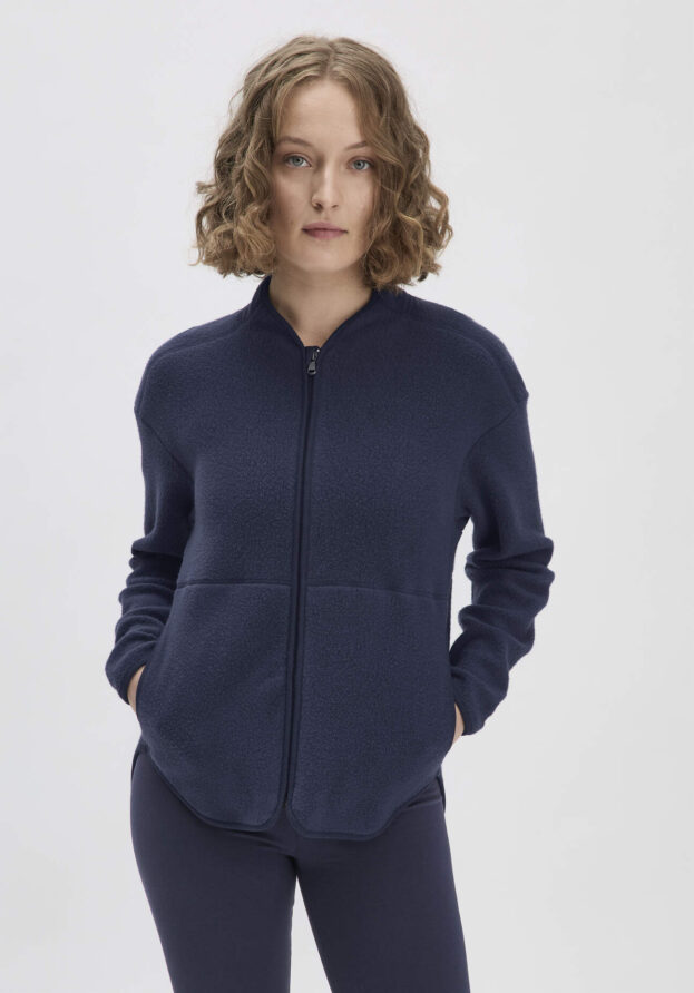 hessnatur Loungewear Fleece Jacke Relaxed ACTIVE LIGHT aus Bio-Baumwolle - blau - Größe L