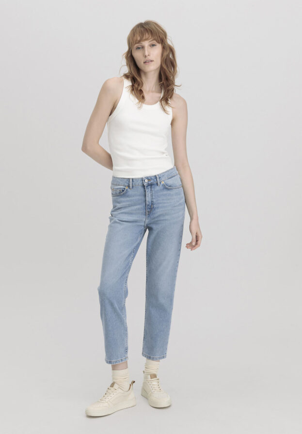 hessnatur Damen Jeans BEA High Rise Straight aus Bio-Denim - blau - Größe 32/29
