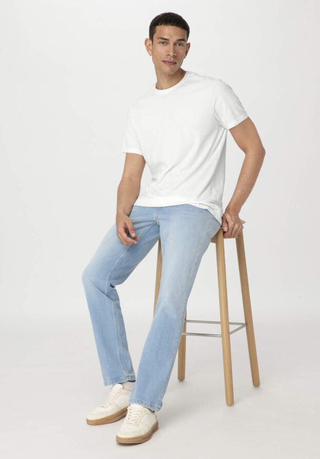 hessnatur Herren Jeans BEN Regular Straight aus Bio-Denim - blau - Größe 28/30