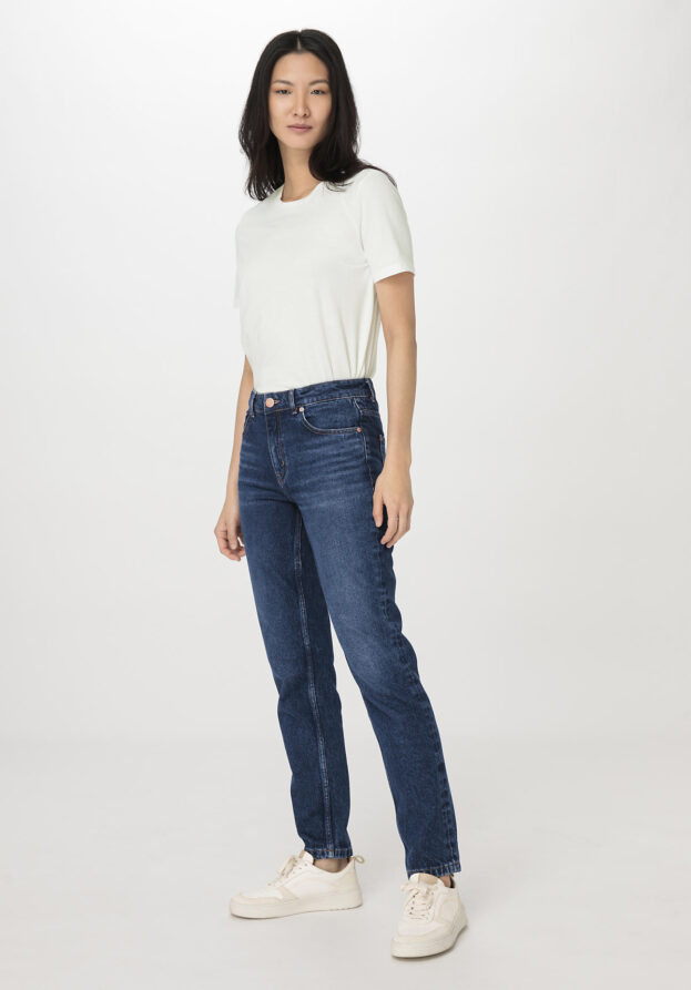 hessnatur Damen Jeans HANNA High Rise Mom aus Bio-Denim - blau - Größe 27/32