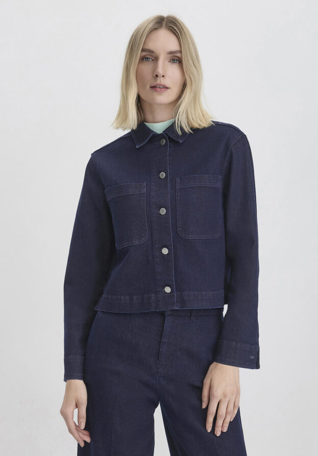 hessnatur Damen Jeans Jacke Oversized BETTER RECYCLING aus wertvollem Bio-Denim - blau - Größe 40