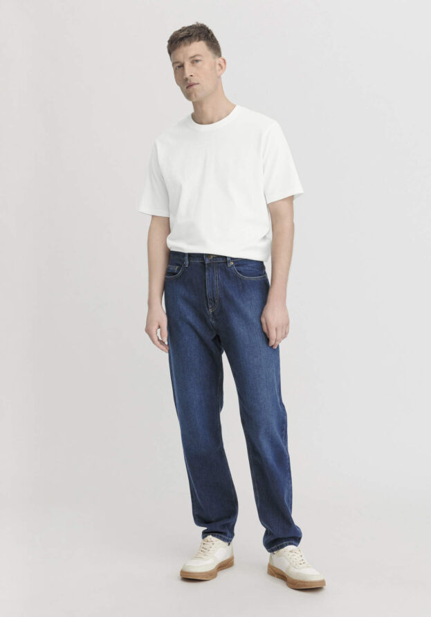 hessnatur Herren Jeans MADS Relaxed Tapered aus Bio-Denim - blau - Größe 28/30
