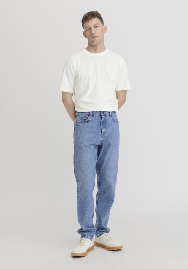 hessnatur Herren Jeans MADS Relaxed Tapered aus Bio-Denim - blau - Größe 32/32