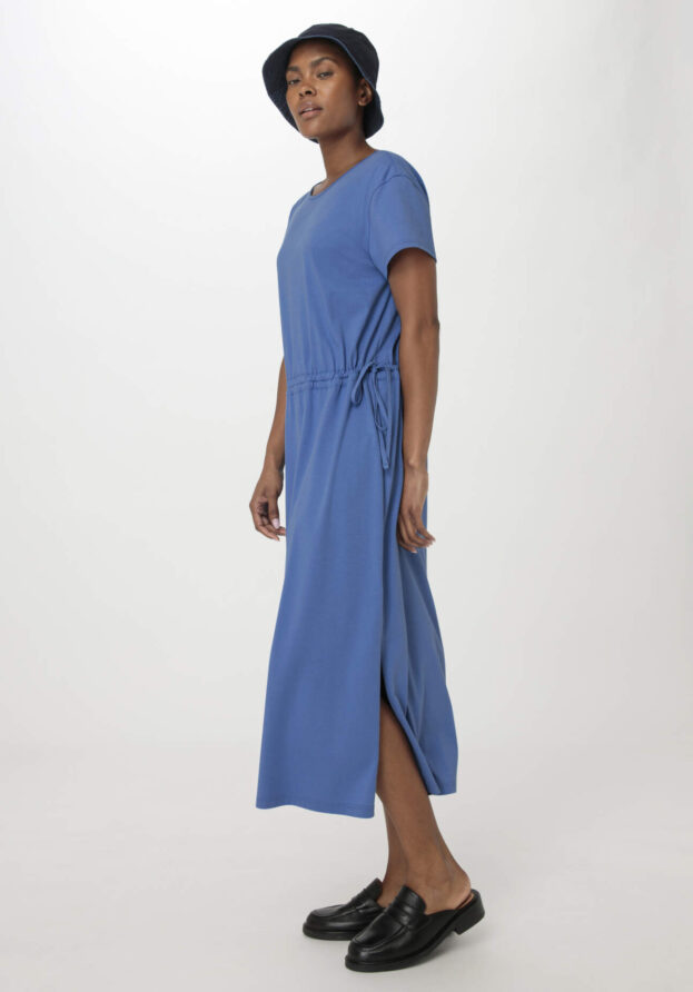 hessnatur Damen Jersey Kleid Midi Regular aus Bio-Baumwolle - blau - Größe 42