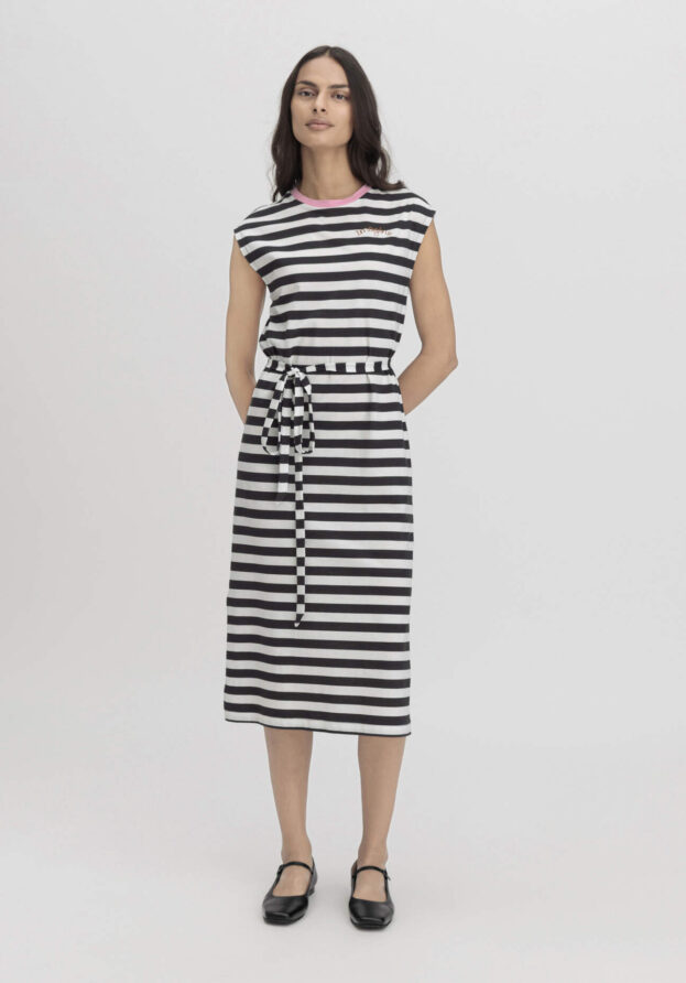 hessnatur Damen Jersey Kleid Midi Regular aus Bio-Baumwolle - blau - Größe 46