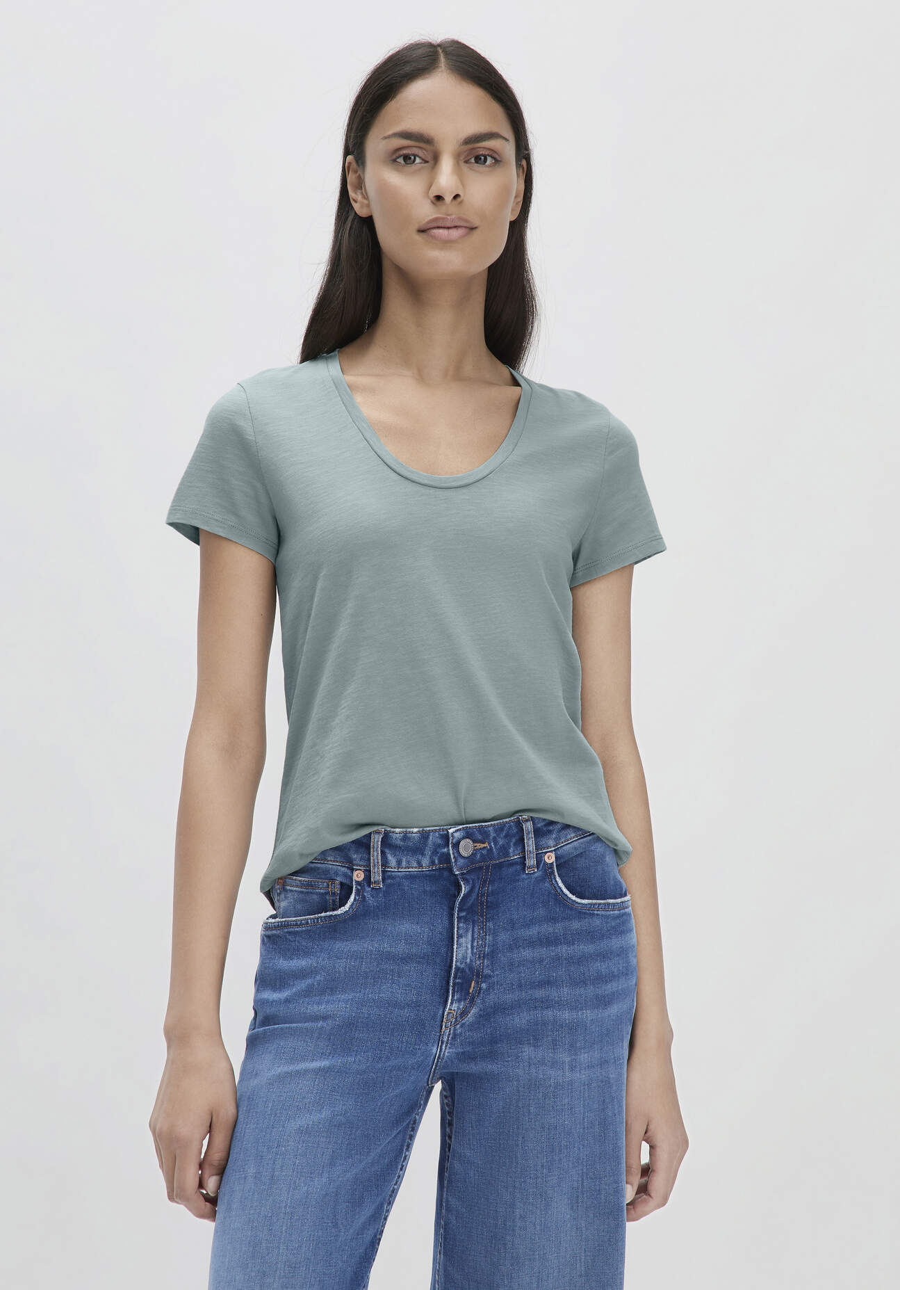 hessnatur Damen Jersey Slub T-Shirt Regular aus Bio-Baumwolle - grün - Größe 48