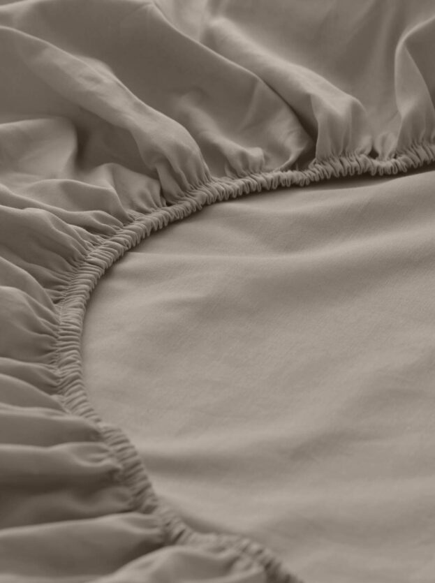 hessnatur Jersey Spannbettlaken aus Bio-Baumwolle - beige - Größe 90-100x200 cm