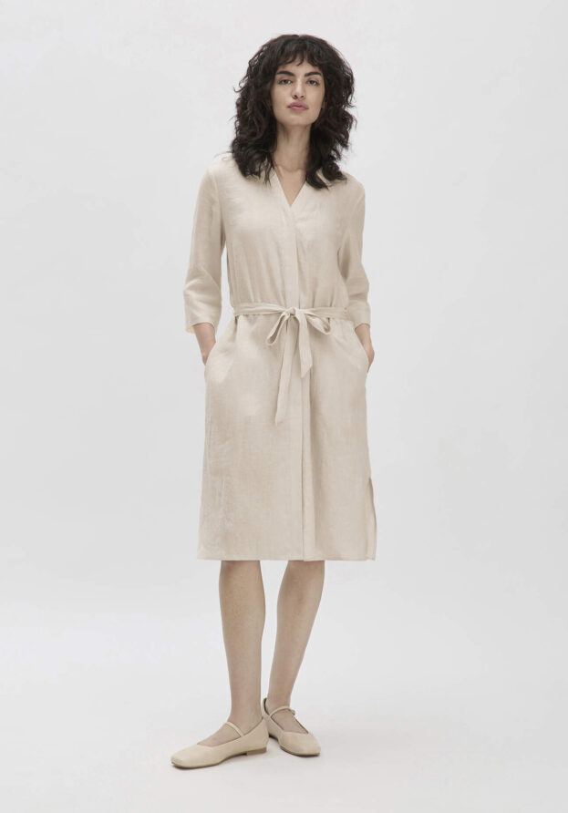 hessnatur Damen Kleid Knielang Relaxed aus Leinen - beige - Größe 38