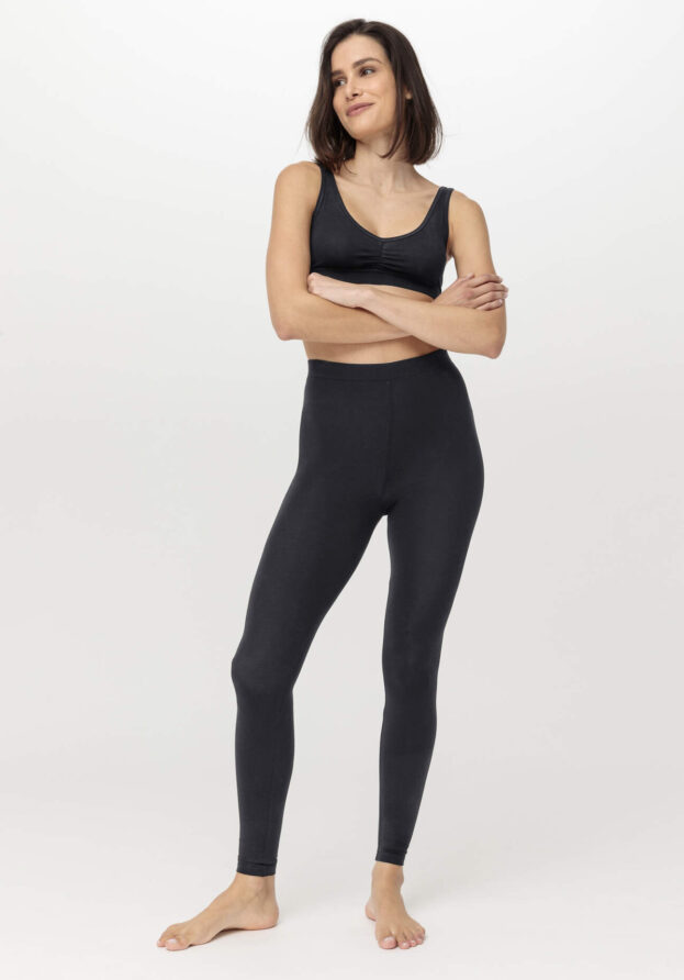 hessnatur Damen Leggings PURE BALANCE aus Bio-Baumwolle und TENCEL™ Modal - schwarz - Größe 34