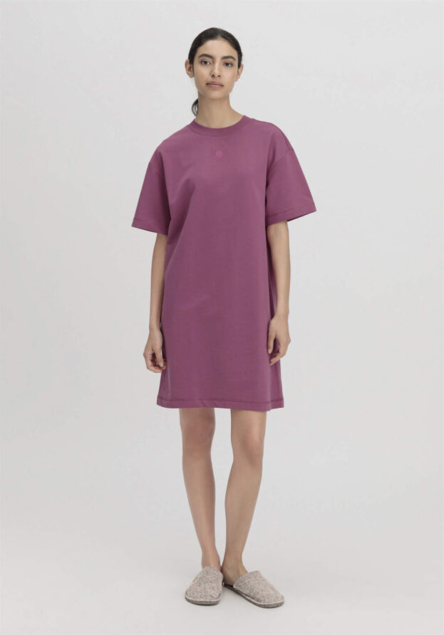 hessnatur Damen Loungedress Relaxed aus Bio-Baumwolle mit Kapok - lila - Größe 34