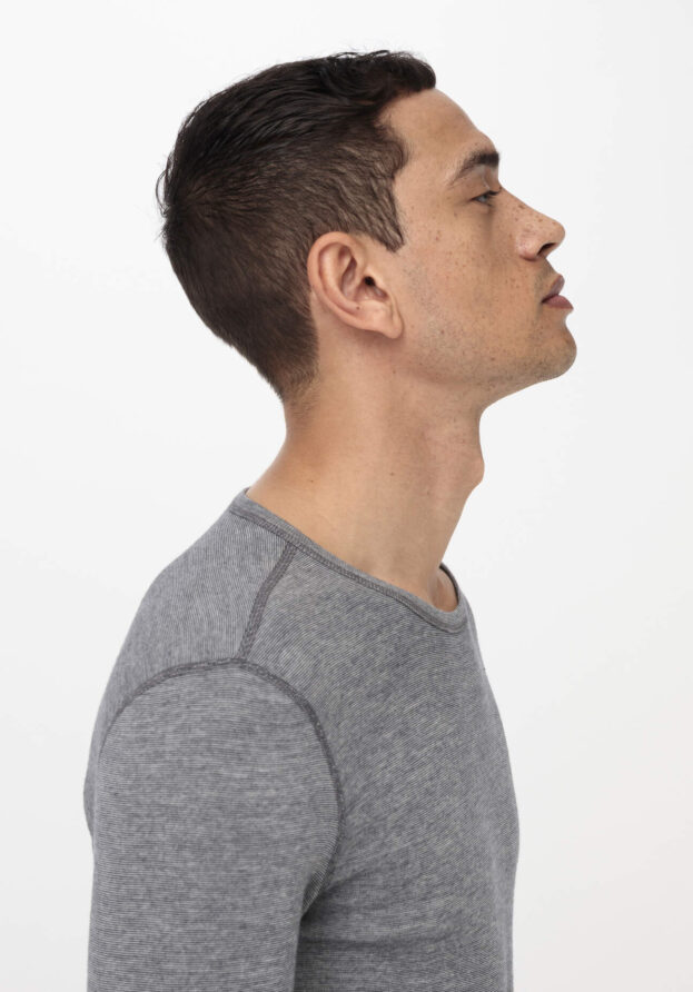 hessnatur Herren Merino Langarmshirt Regular PURE FUNCTION mit Bio-Merinowolle und Seide - grau - Größe 4 = S