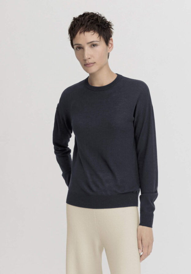 hessnatur Damen Pullover Regular aus Bio-Merinowolle - blau - Größe 38