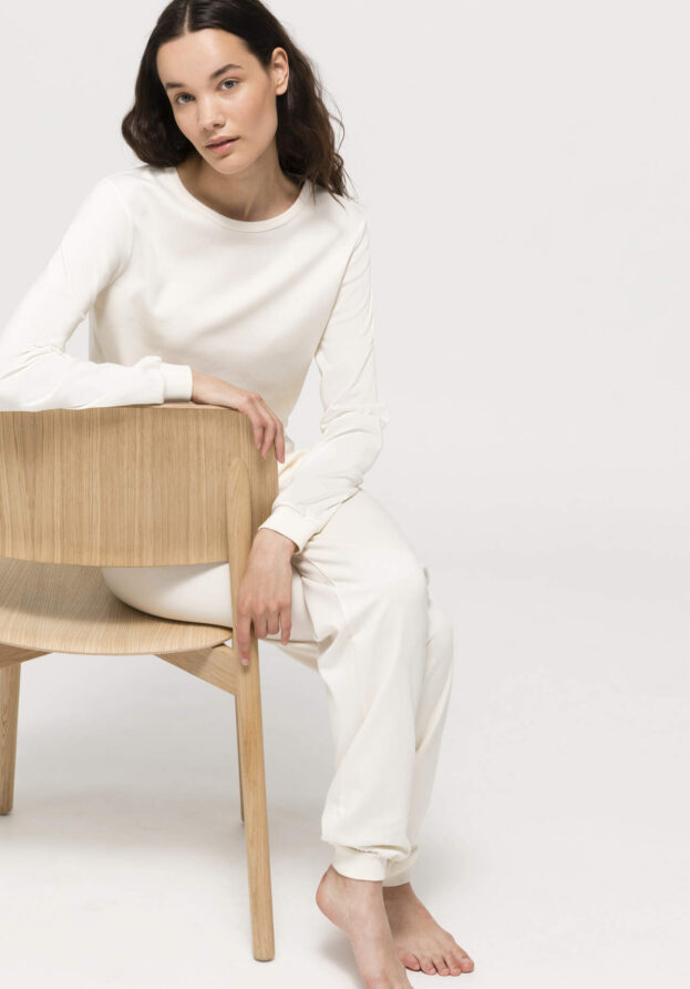 hessnatur Damen Pyjama Regular "Pure Nature" aus Bio-Baumwolle - natur - Größe 36