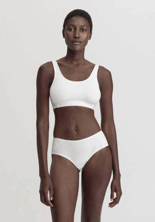 hessnatur Damen Slip Regular Cut COTTON FEEL aus Bio-Baumwolle - weiß - Größe 48