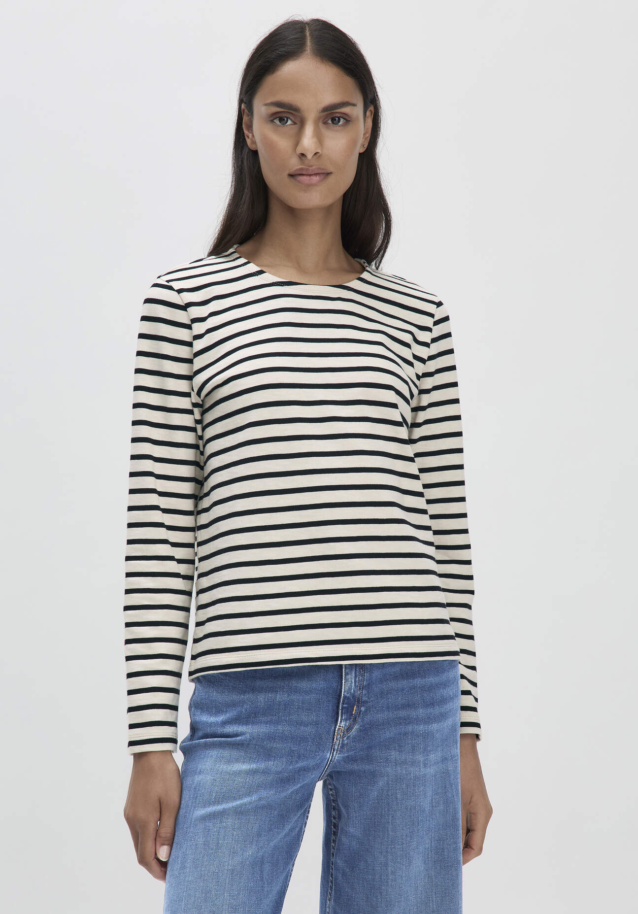 hessnatur Damen Streifen Heavy Jersey Slub Longsleeve Relaxed aus Bio-Baumwolle - natur - Größe 34