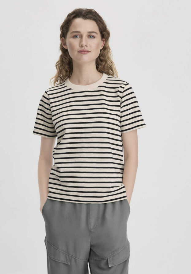 hessnatur Damen Streifen Heavy Jersey Slub T-Shirt Relaxed aus Bio-Baumwolle - natur - Größe 42