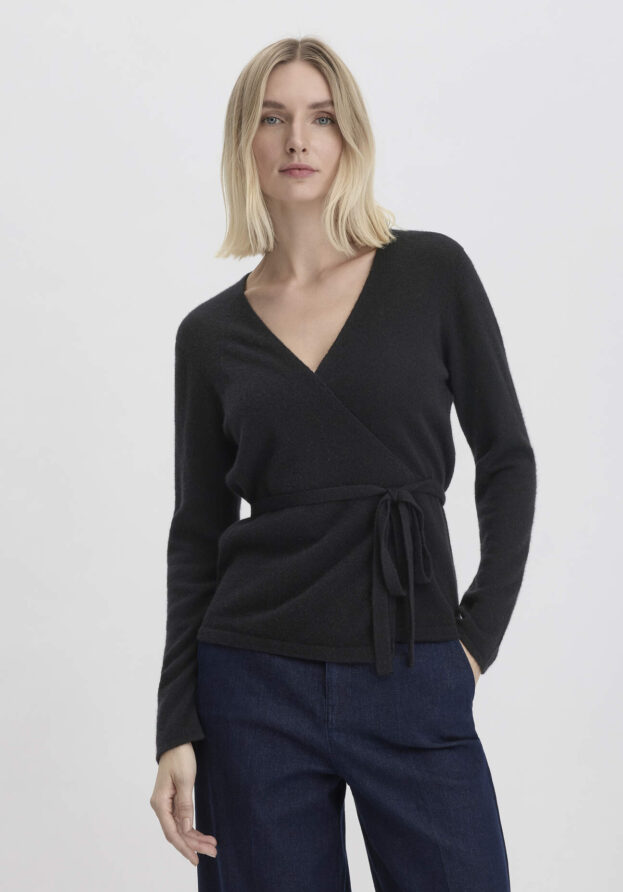 hessnatur Damen Strick Jacke Regular BETTER RECYCLING aus Kaschmir - schwarz - Größe 38