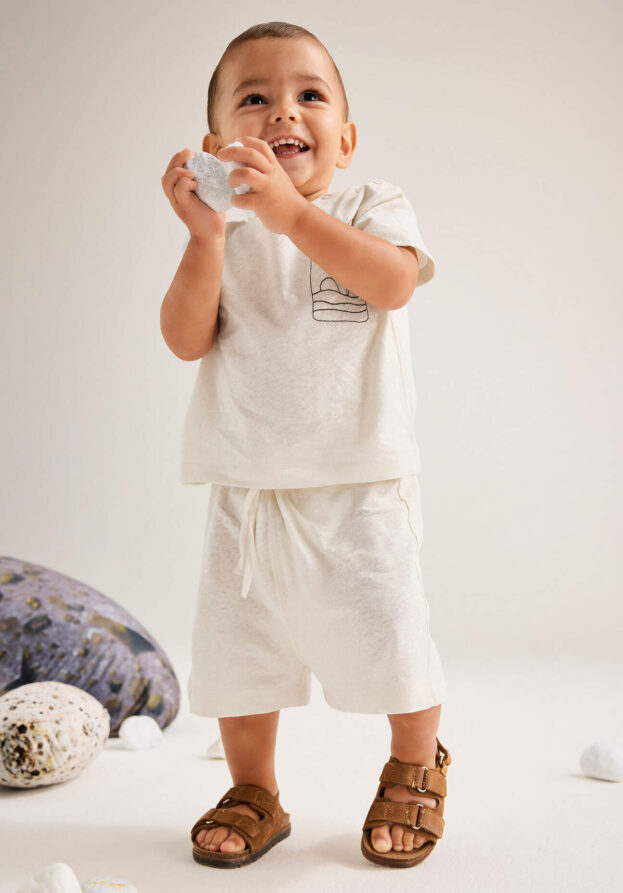 hessnatur Baby T-Shirt Regular aus Bio-Baumwolle mit Leinen - natur - Größe 74/80