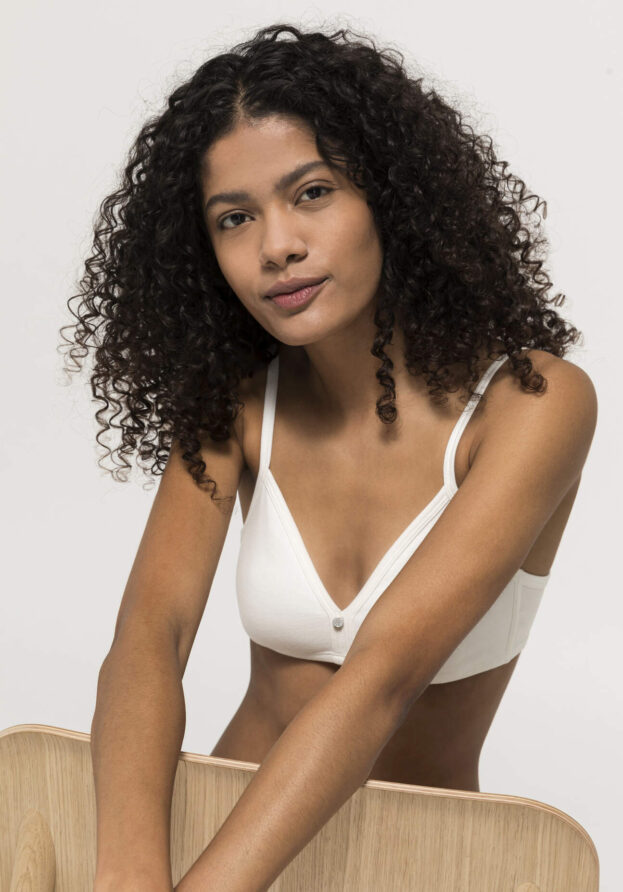 hessnatur Damen Triangel BH bügellos COTTON FEEL aus Bio-Baumwolle - weiß - Größe 75C