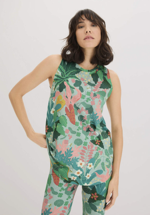 hessnatur Loungewear NAITO x HESSNATUR Print Top Regular ACTIVE LIGHT aus Bio-Baumwolle - grün - Größe 34