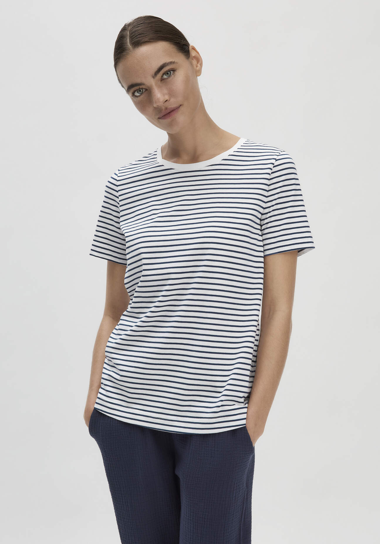 hessnatur Damen Schlaf T-Shirt Relaxed Regular PURE COTTON aus Bio-Baumwolle - blau - Größe 38
